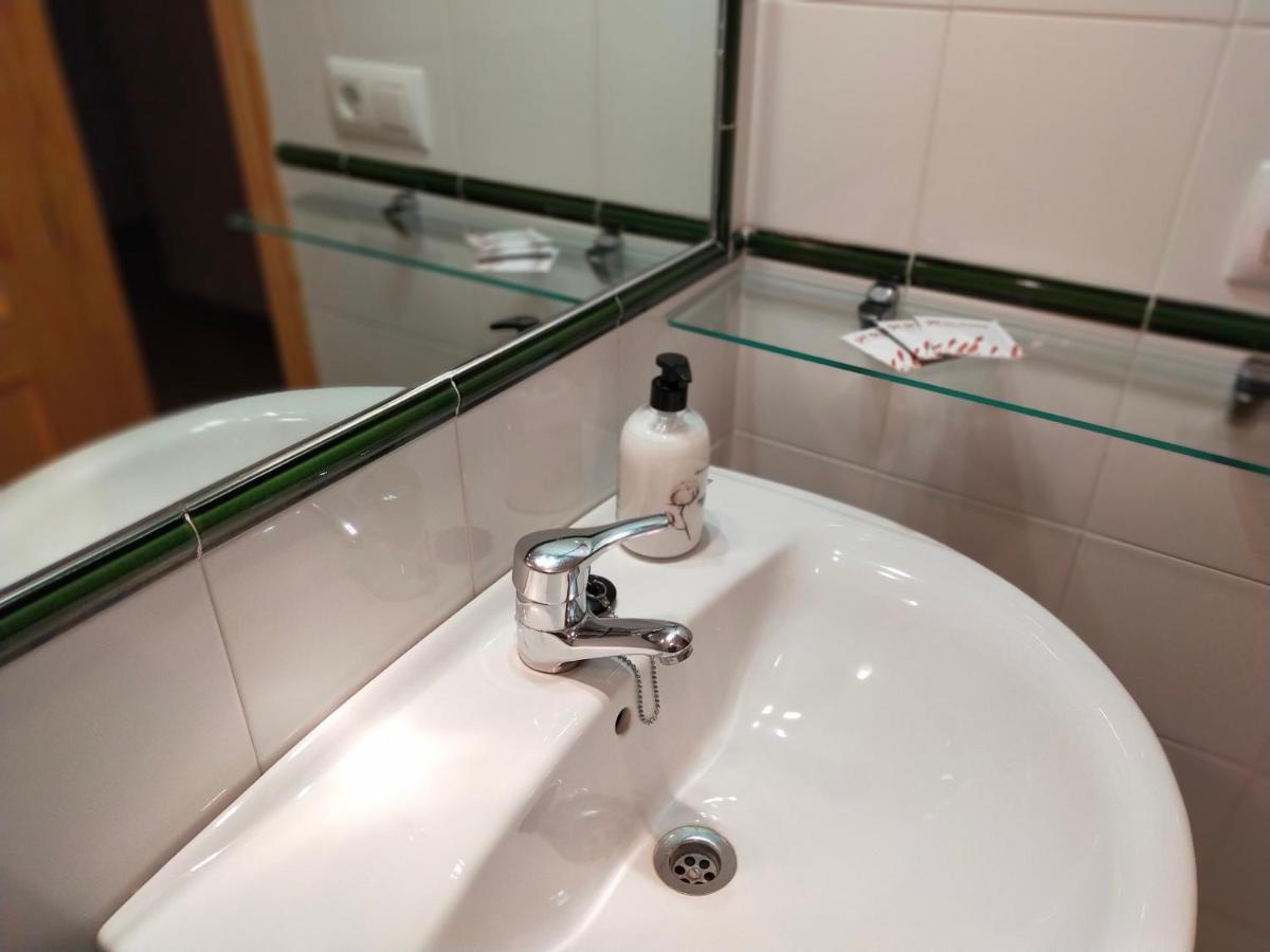 Apartamento Avenida Del Parque Касорла Екстер'єр фото